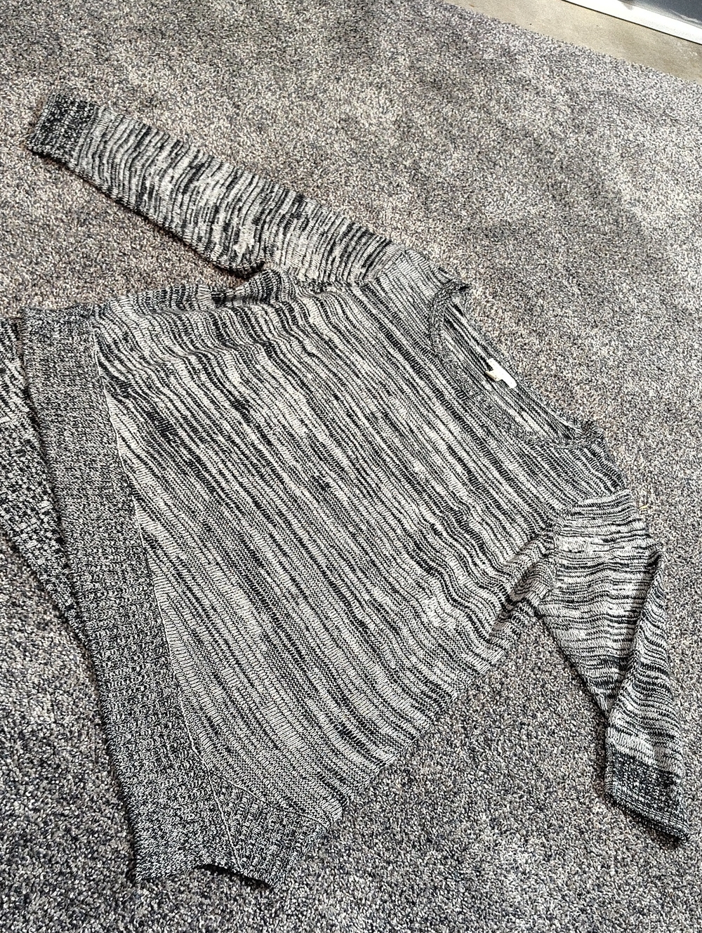 croft & barrow Marled Black and White Crewneck Sweater